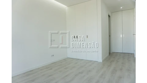 Apartamento T2 para Venda em Águas Livres