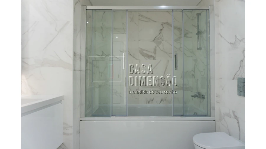 Apartamento T2 para Venda em Águas Livres Foto 7