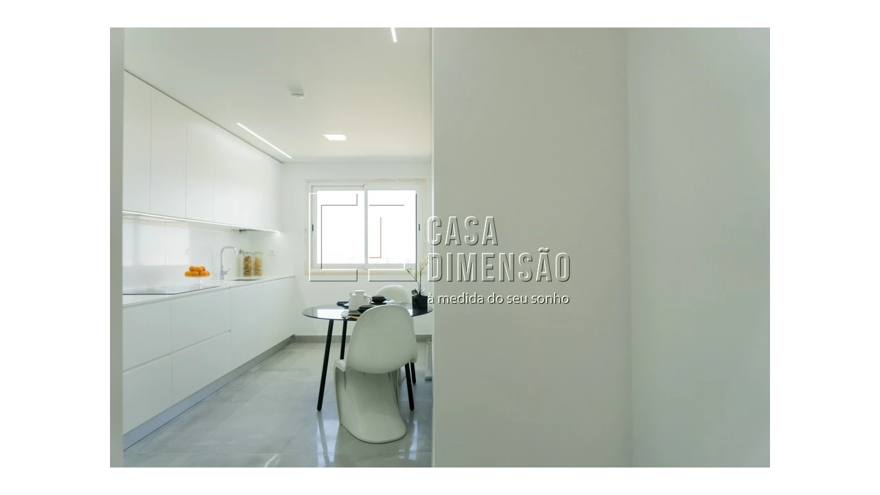 Apartamento T3 para Venda em Águas Livres Foto 20