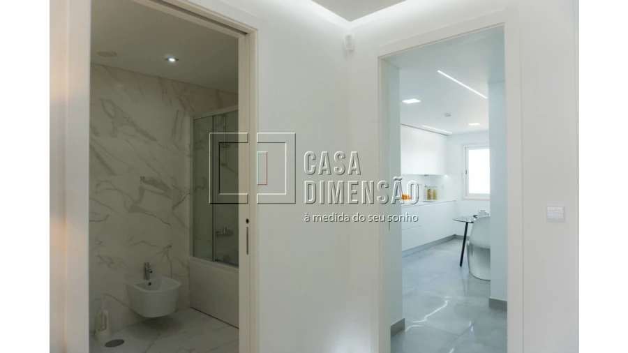 Apartamento T3 para Venda em Águas Livres Foto 6