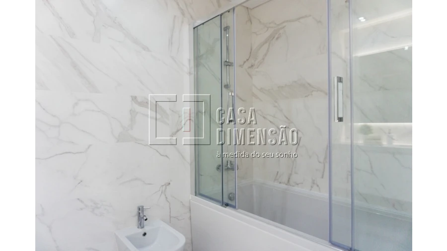 Apartamento T3 para Venda em Águas Livres Foto 31