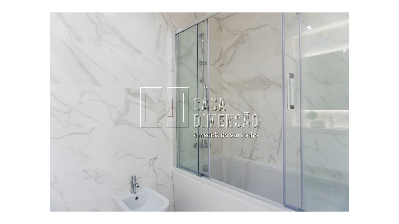 Apartamento T3 para Venda em Águas Livres Foto 32