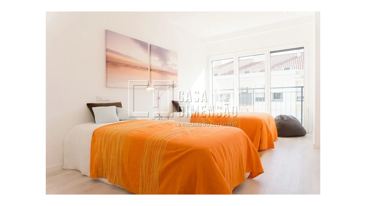 Apartamento T3 para Venda em Águas Livres Foto 1
