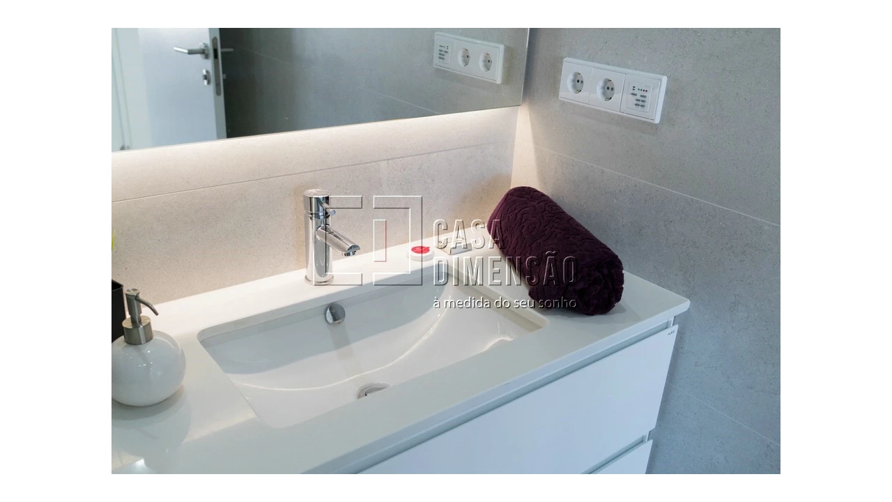 Apartamento T3 para Venda em Águas Livres Foto 53