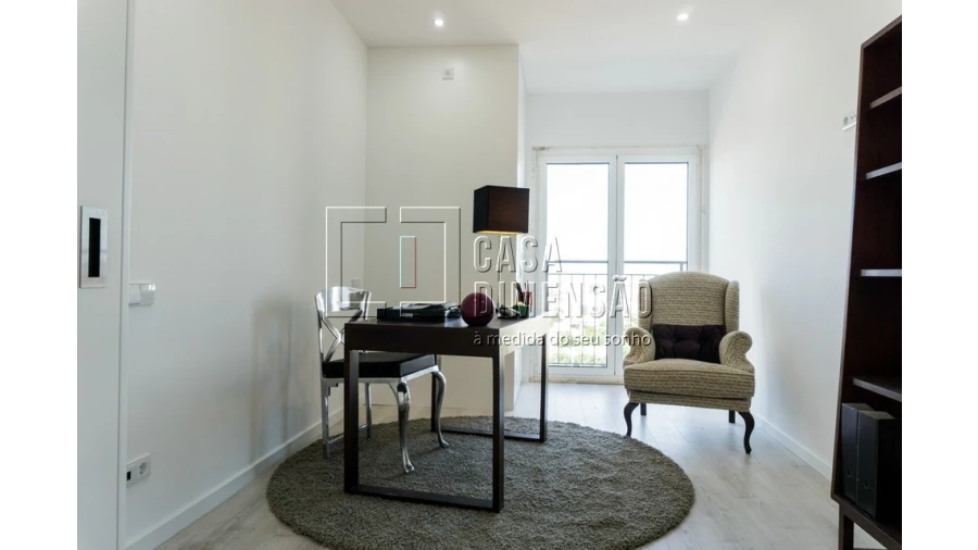 Apartamento T3 para Venda em Águas Livres Foto 35