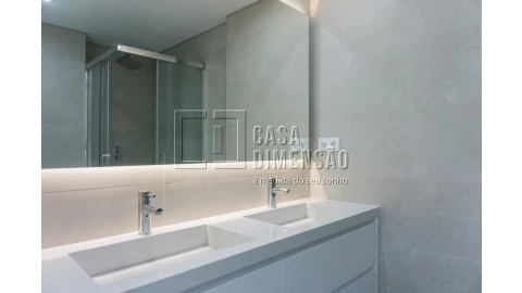 Apartamento T2 para Venda em Águas Livres