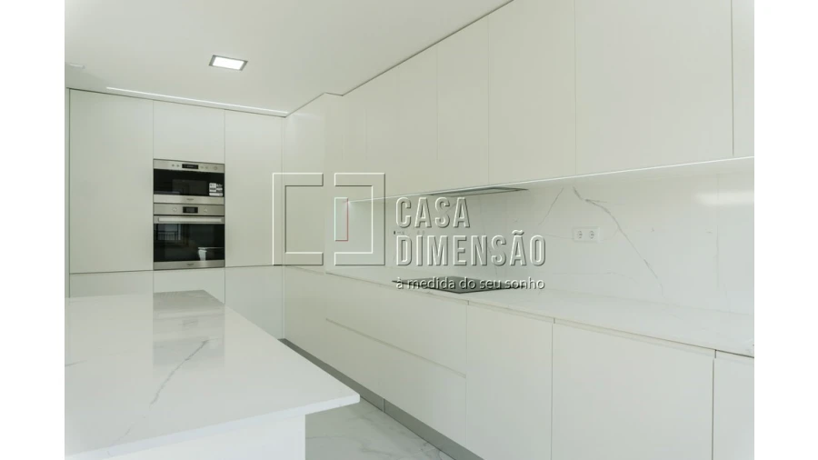 Apartamento T2 para Venda em Águas Livres Foto 4