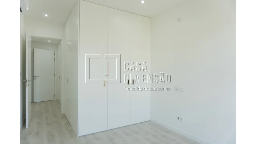 Apartamento T2 para Venda em Águas Livres Foto 14