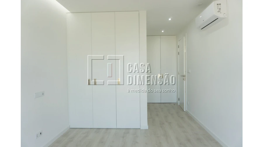 Apartamento T2 para Venda em Águas Livres Foto 20