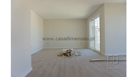 Apartamento T2 para Venda em São Domingos de Rana