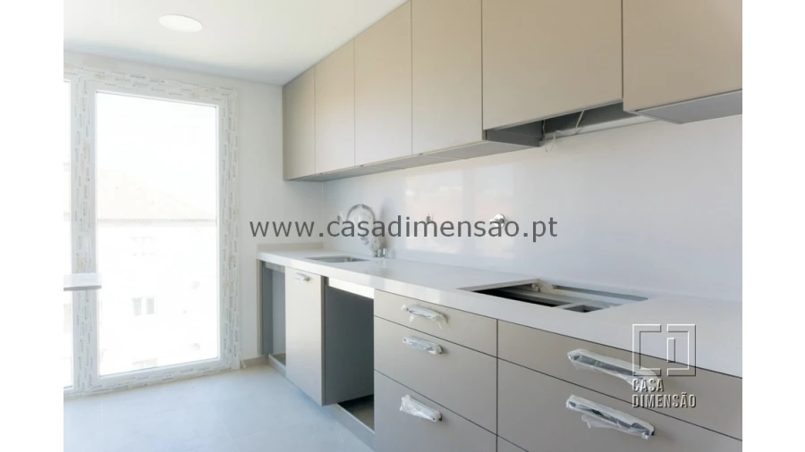 Apartamento T2 para Venda em São Domingos de Rana Foto 10