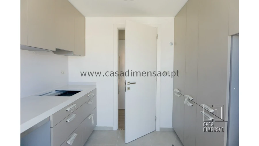 Apartamento T2 para Venda em São Domingos de Rana Foto 11