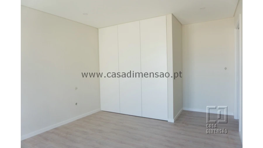 Apartamento T2 para Venda em São Domingos de Rana Foto 25
