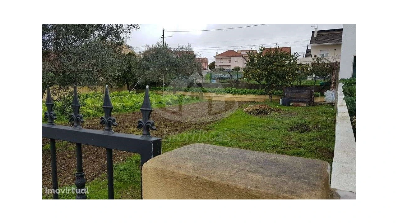 Terreno para Venda em Santa Iria de Azoia, São João da Talha e Bobadela Foto 11