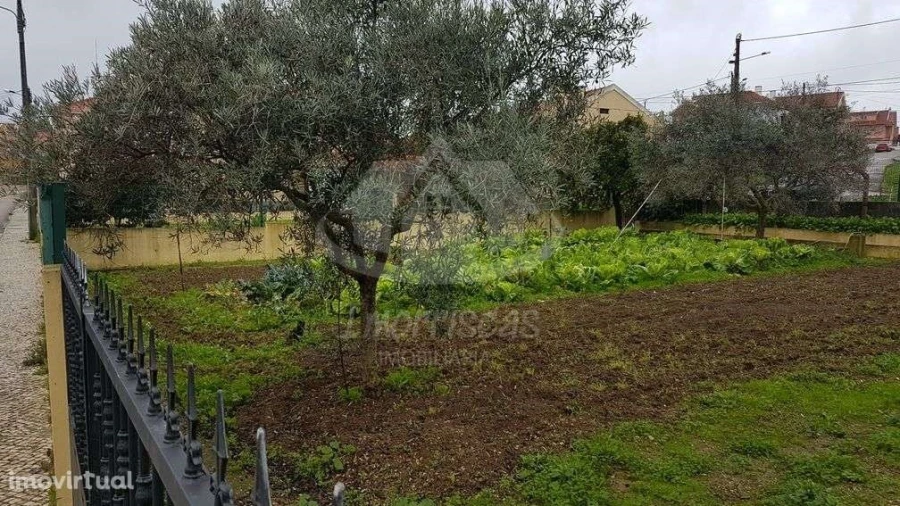 Terreno para Venda em Santa Iria de Azoia, São João da Talha e Bobadela Foto 10