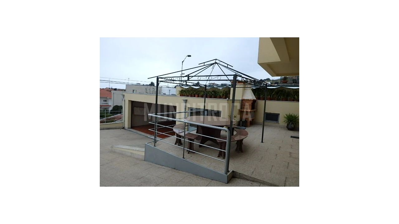 Moradia T3 para Venda em Nogueira, Fraião e Lamaçães Foto 2