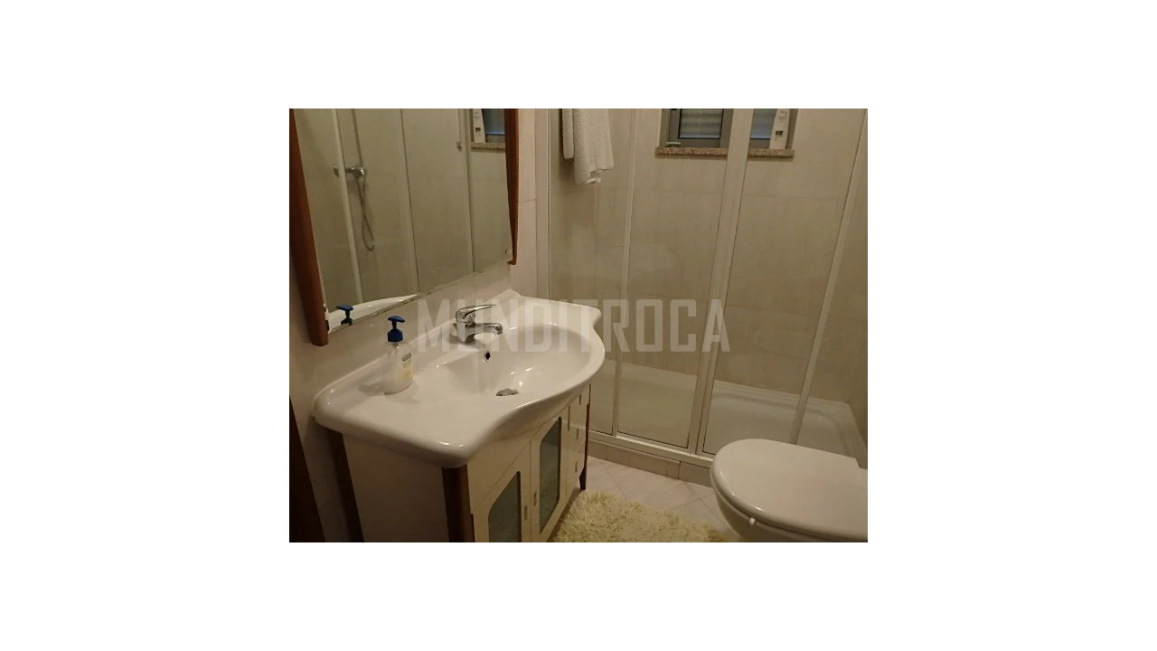 Moradia T3 para Venda em Nogueira, Fraião e Lamaçães Foto 17