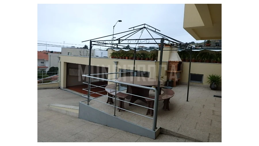 Moradia T3 para Venda em Nogueira, Fraião e Lamaçães Foto 2