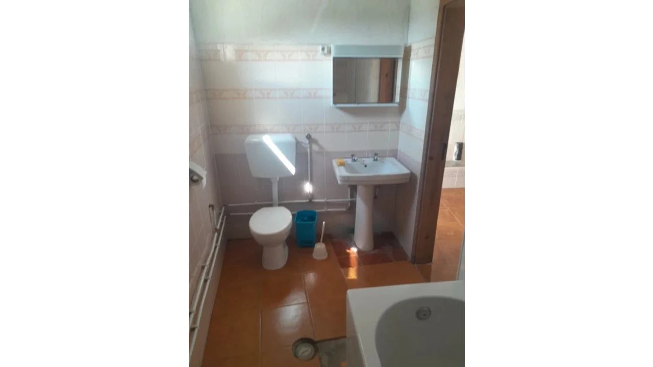 Moradia T1 para Venda em Marvila, Ribeira Santarém, São Salvador, São Nicolau Foto 4