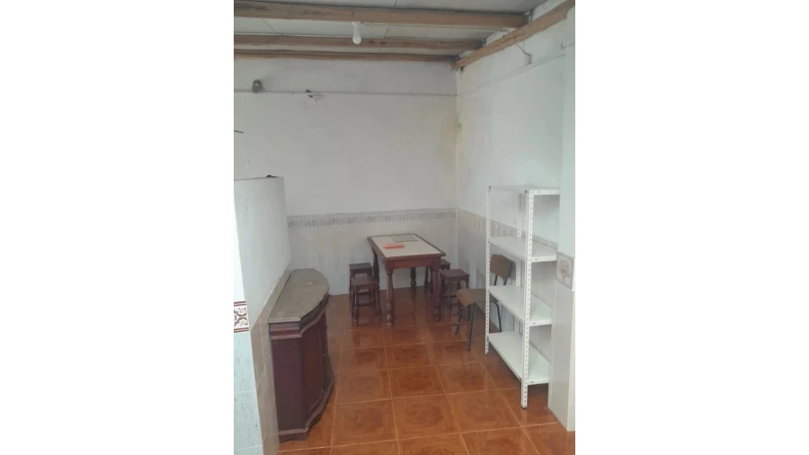 Moradia T1 para Venda em Marvila, Ribeira Santarém, São Salvador, São Nicolau Foto 2