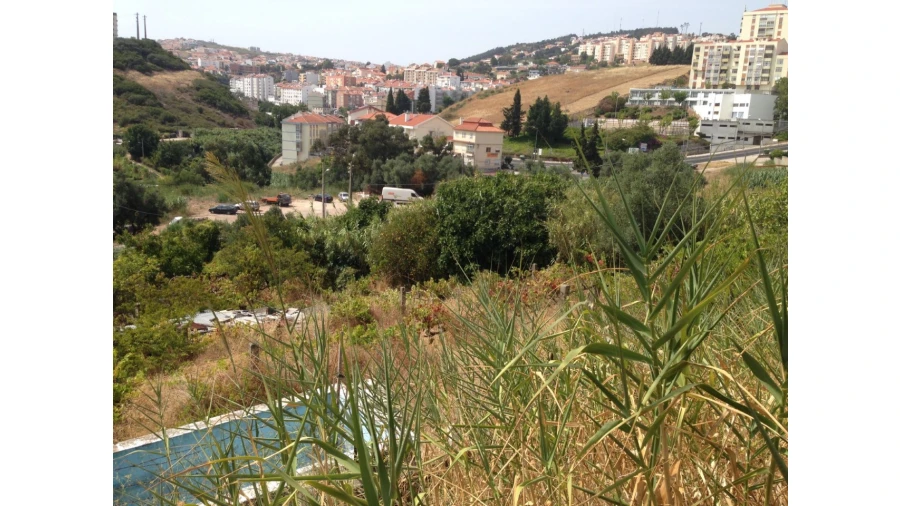 Terreno para Venda em Ramada e Caneças Foto 2