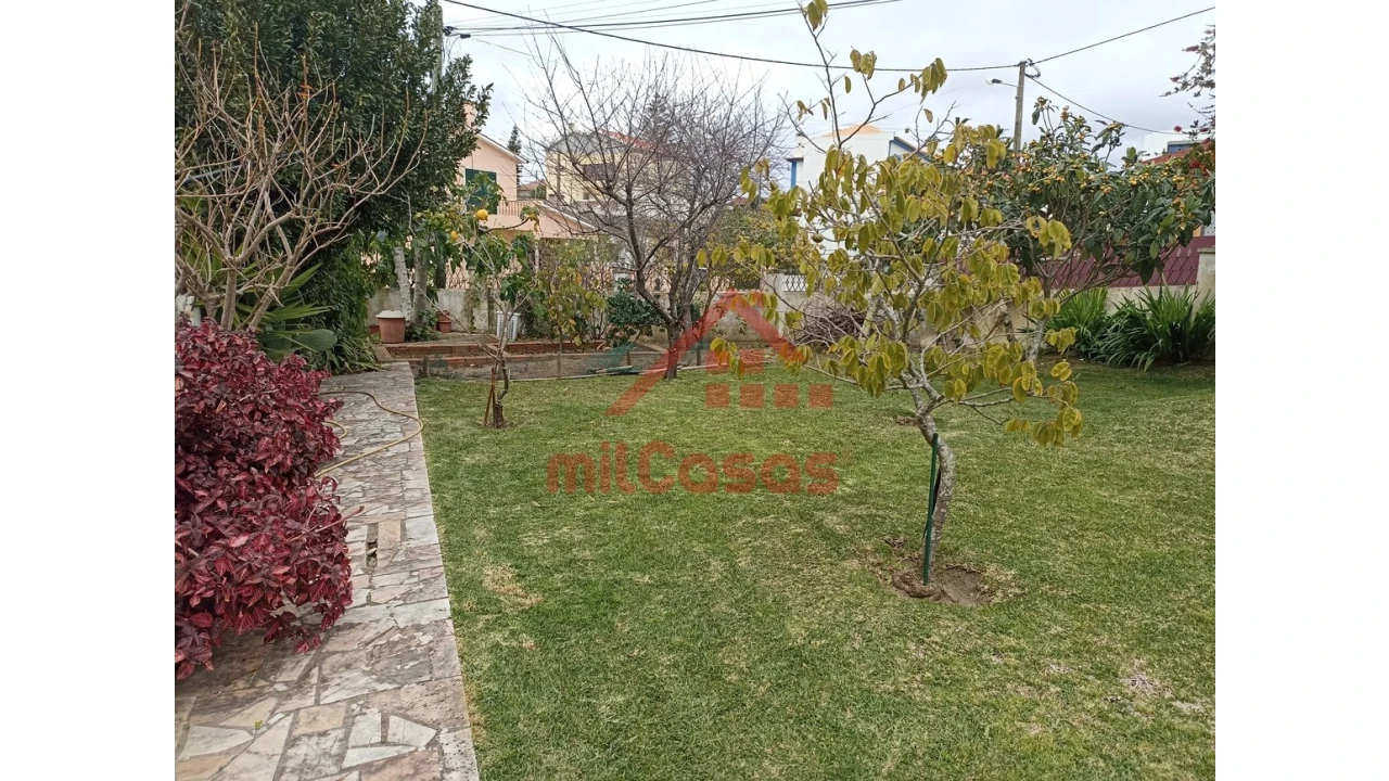 Moradia T6 para Venda em Milharado Foto 6