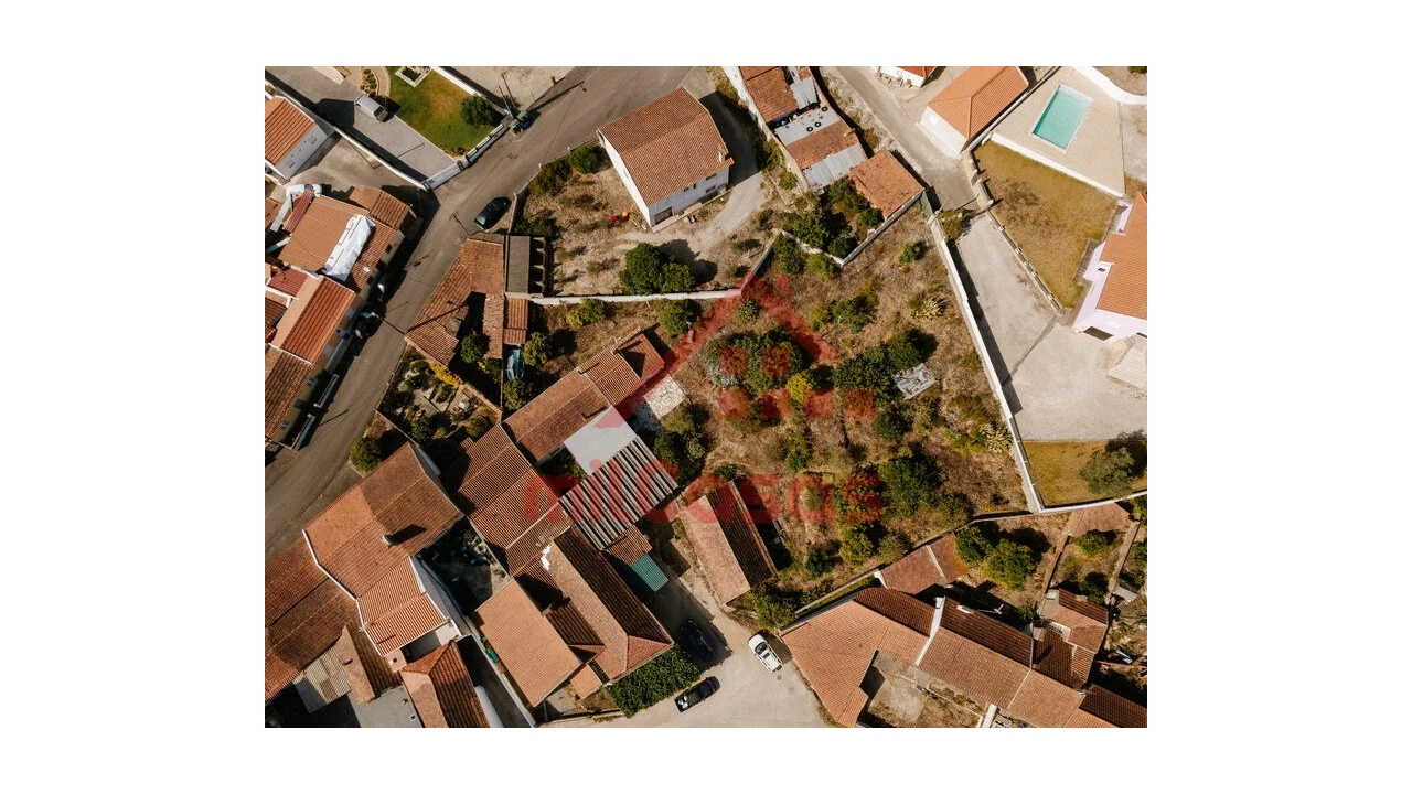 Moradia T2 para Venda em Maxial e Monte Redondo Foto 3