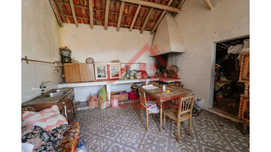 Moradia T2 para Venda em Maxial e Monte Redondo Foto 14