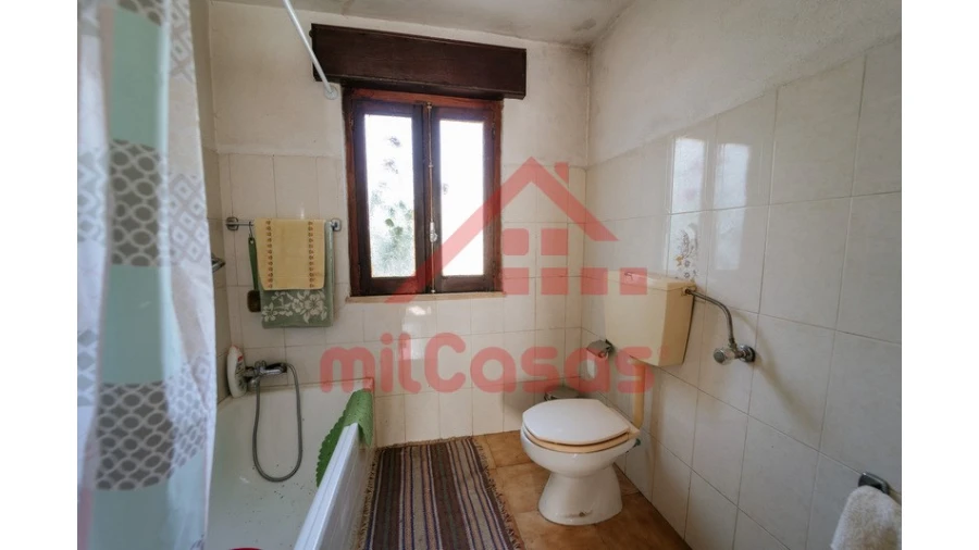 Moradia T2 para Venda em Maxial e Monte Redondo Foto 11