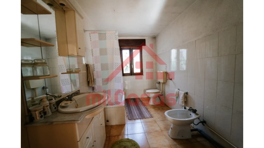 Moradia T2 para Venda em Maxial e Monte Redondo Foto 12