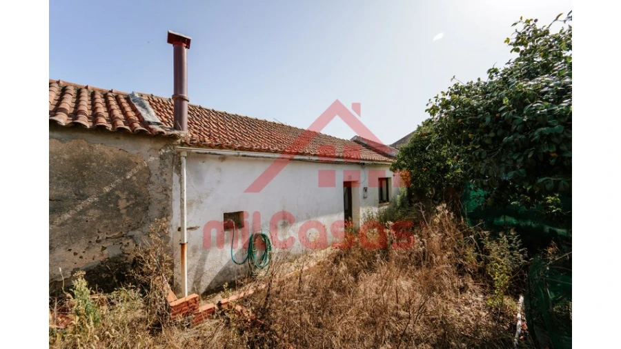 Moradia T2 para Venda em Maxial e Monte Redondo Foto 15