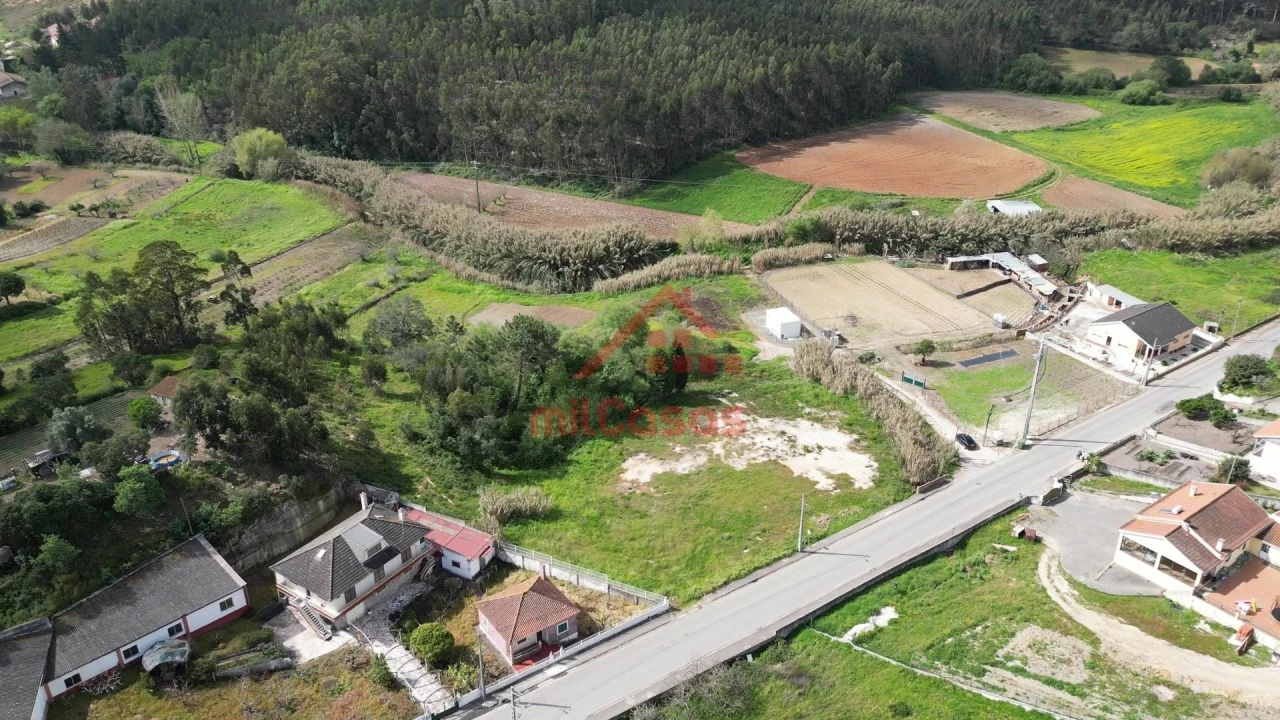 Terreno para Venda em Ramalhal Foto 4