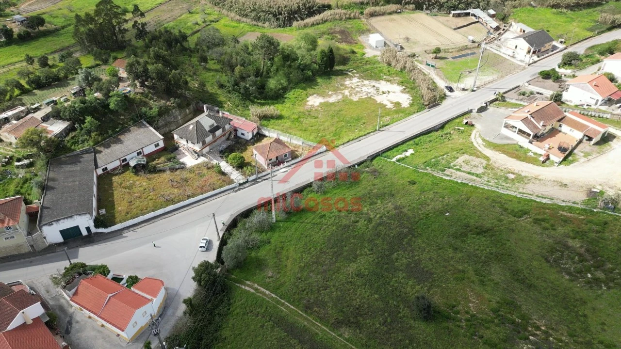 Terreno para Venda em Ramalhal Foto 11