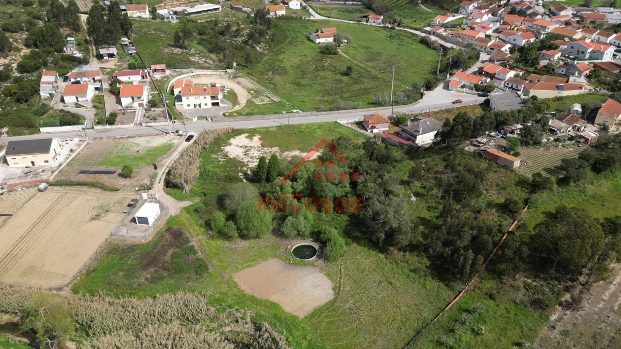 Terreno para Venda em Ramalhal Foto 25