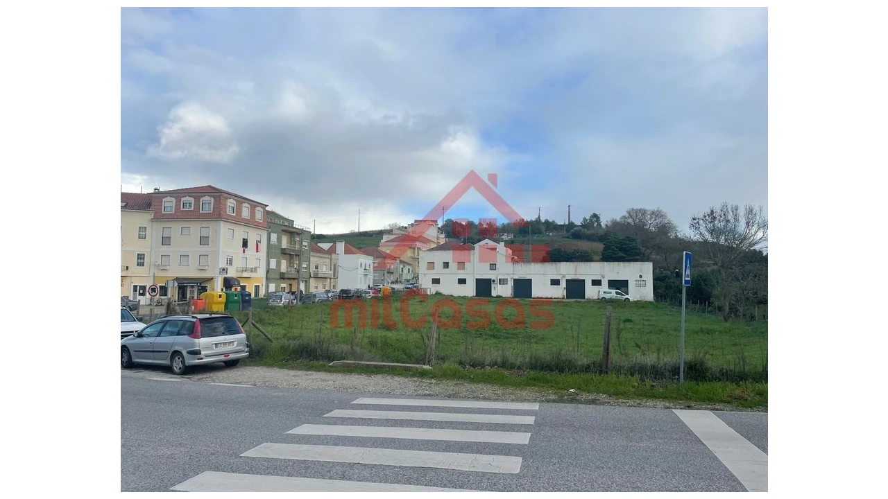 Terreno para Arrendamento em Santa Maria, São Pedro e Matacães Foto 1
