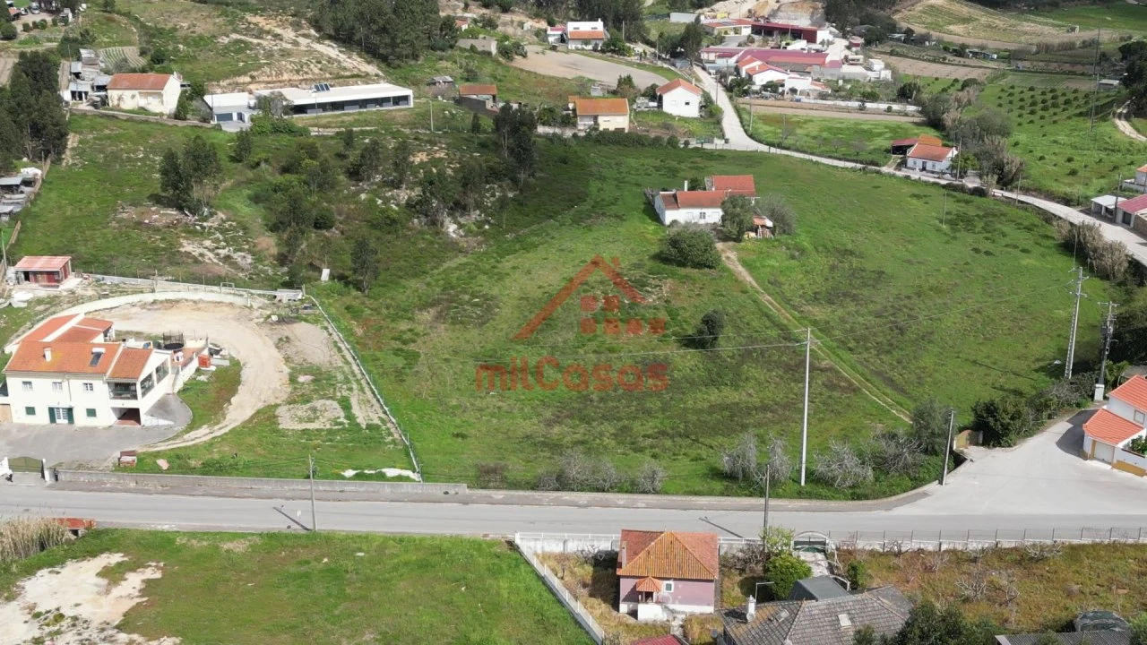 Terreno para Venda em Ramalhal Foto 13