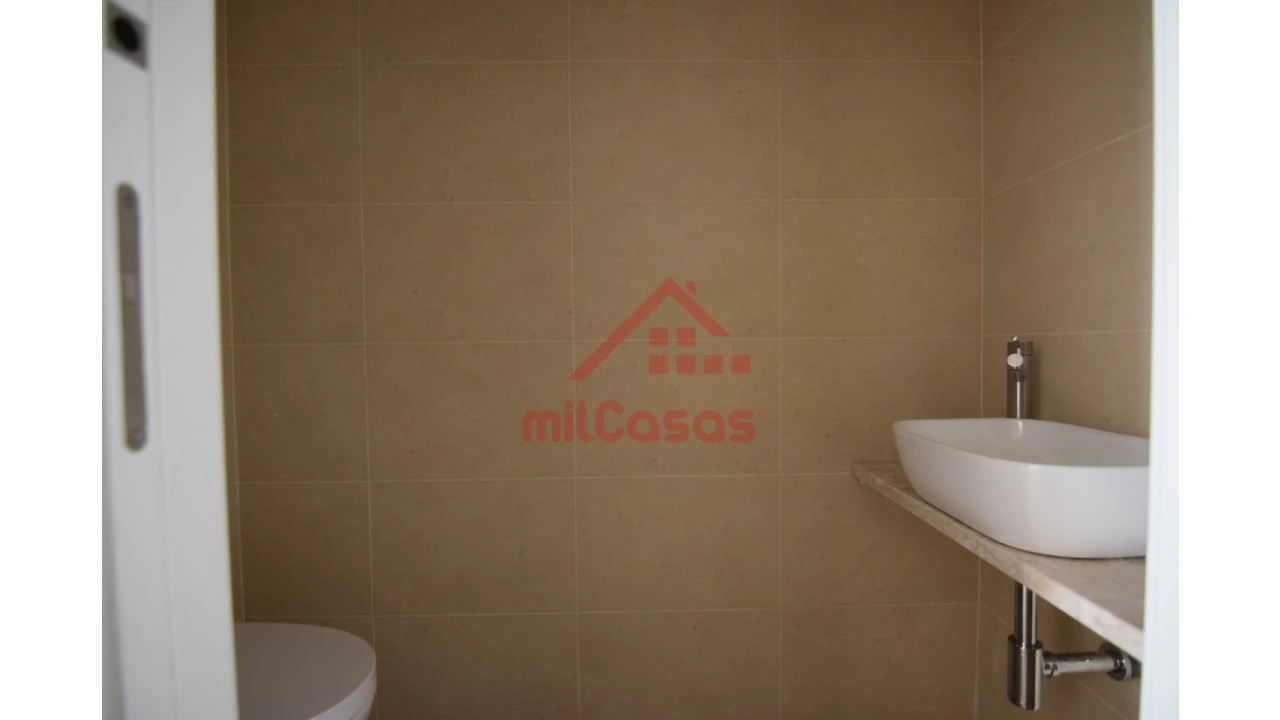 Moradia T3 para Venda em Ericeira Foto 19