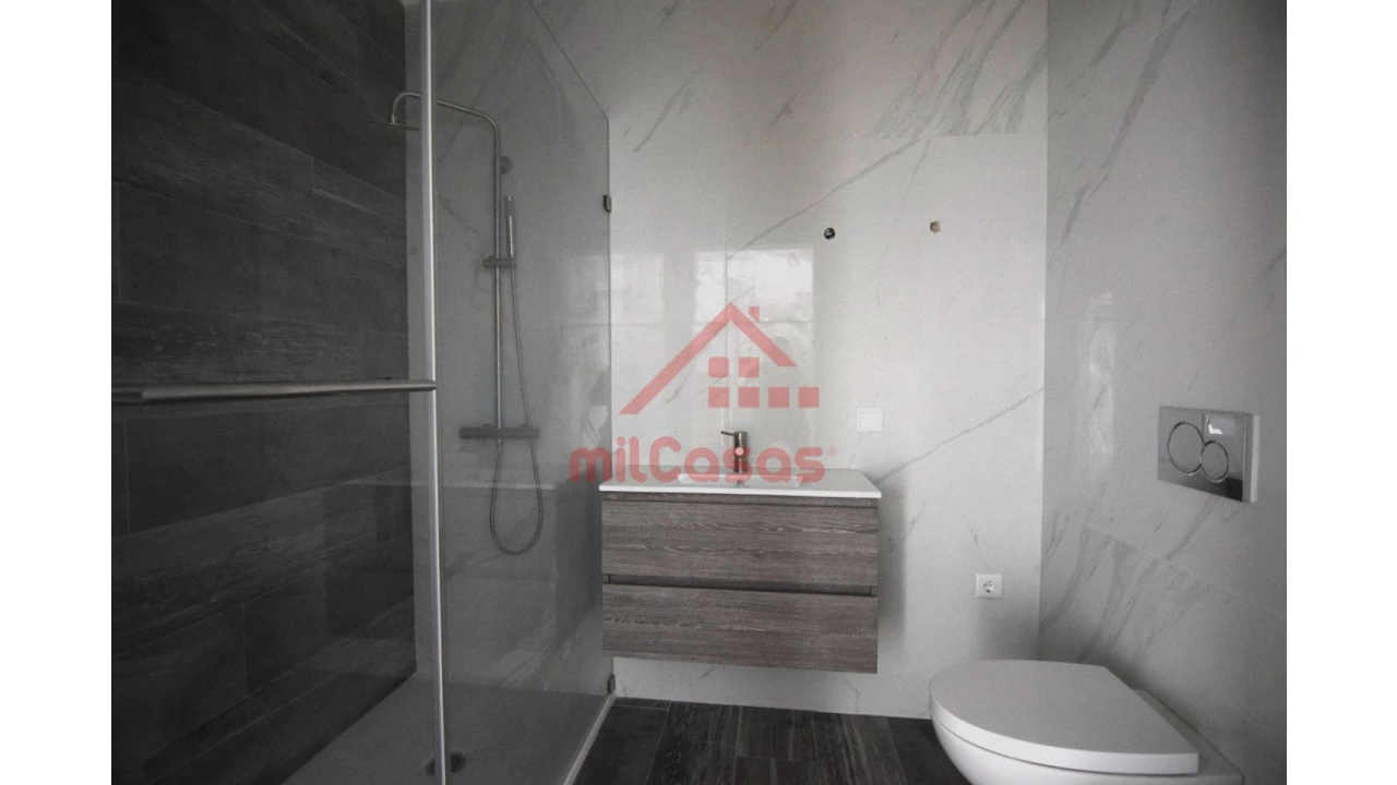 Moradia T3 para Venda em Ericeira Foto 18