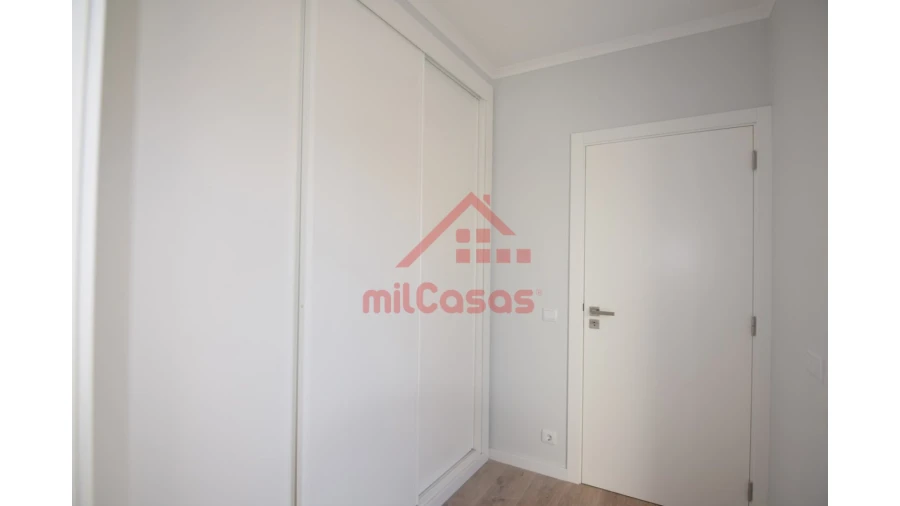 Moradia T3 para Venda em Ericeira Foto 12