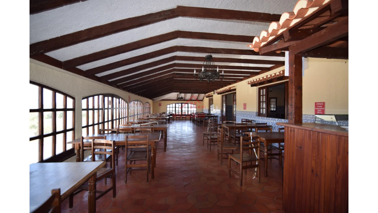 Negócio para Venda em Ericeira Foto 2