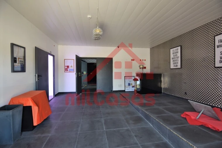 Negócio para Venda em Ericeira Foto 1