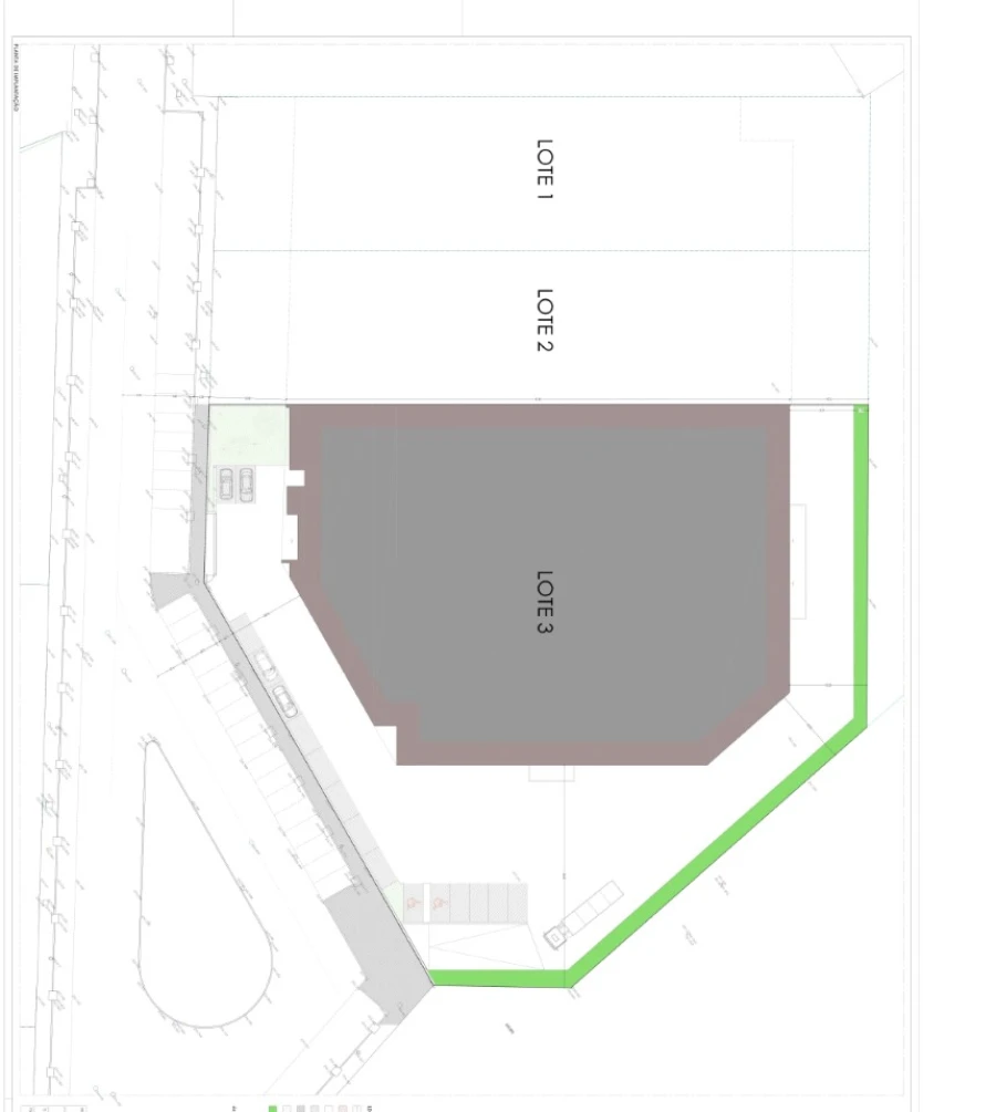 Armazém para Venda em Arrifana Planta 1