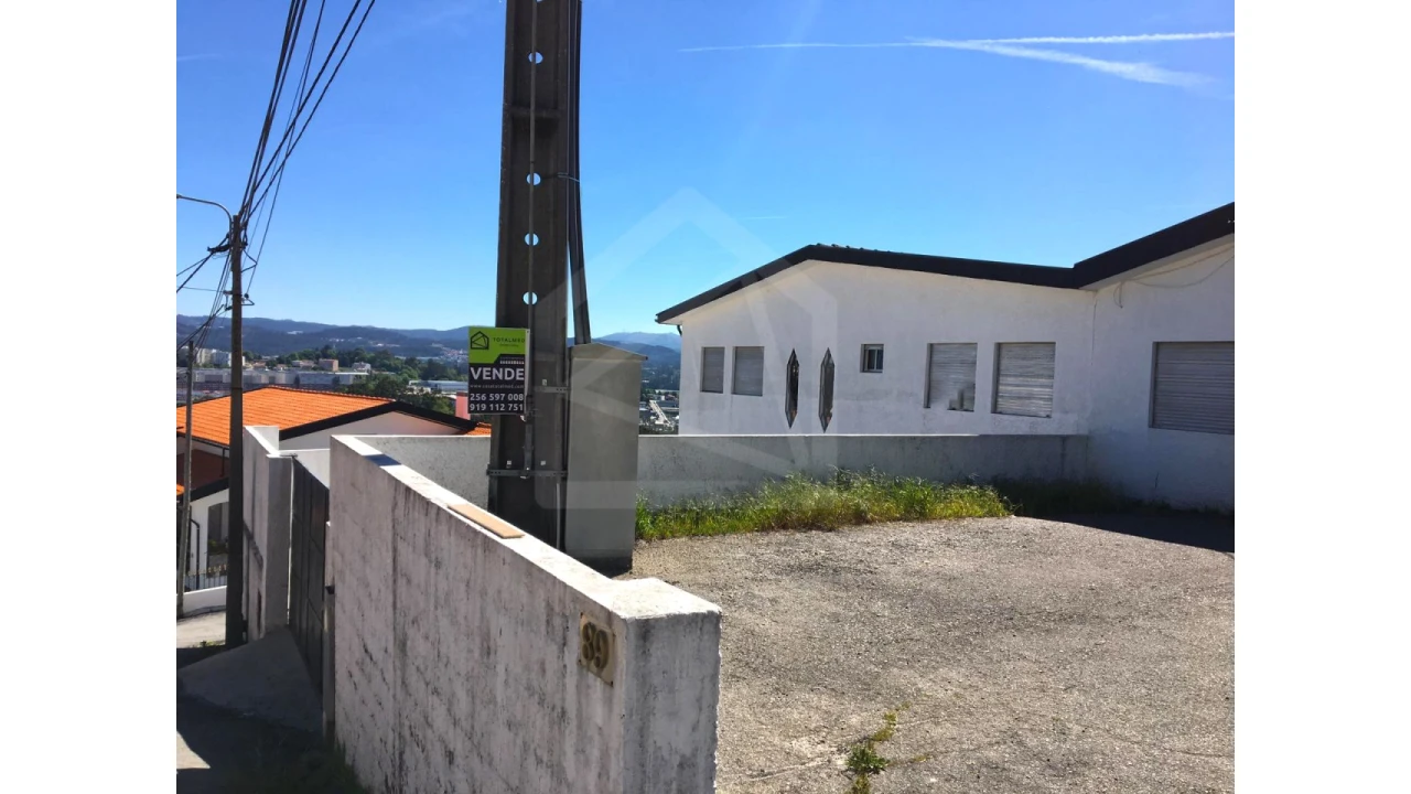 Armazém para Venda em Vila de Cucujães Foto 5