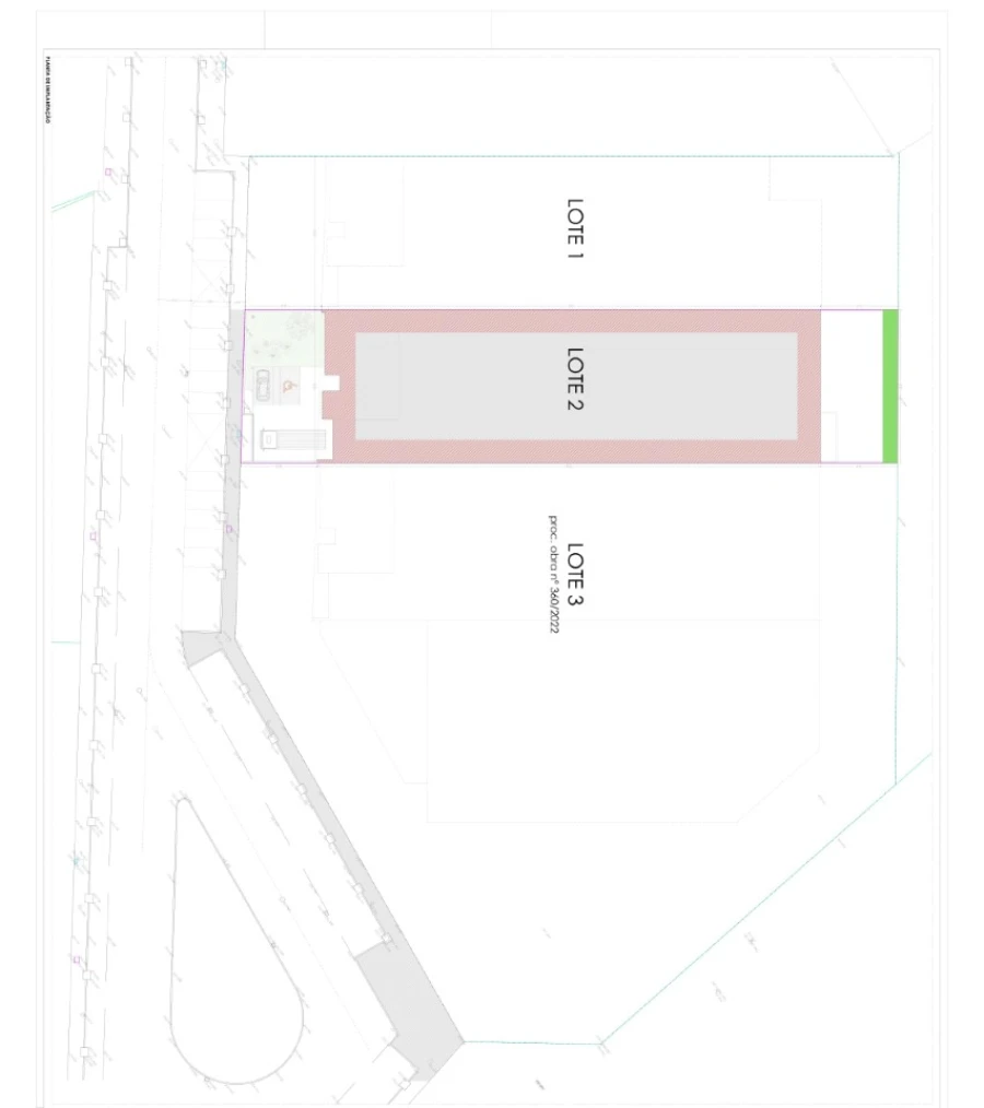 Armazém para Venda em Arrifana Planta 1