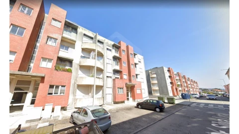 Apartamento T2 para Venda em O. Azeméis, Riba-Ul, Ul, Macinhata Seixa, Madail