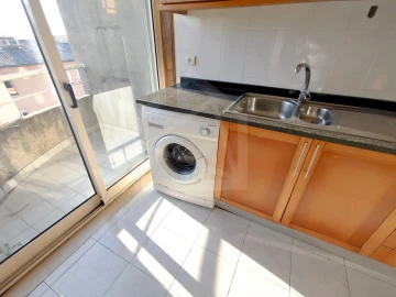 Apartamento T2 para Venda em O. Azeméis, Riba-Ul, Ul, Macinhata Seixa, Madail