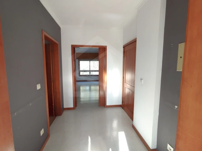 Apartamento T2 para Venda em O. Azeméis, Riba-Ul, Ul, Macinhata Seixa, Madail Foto 6