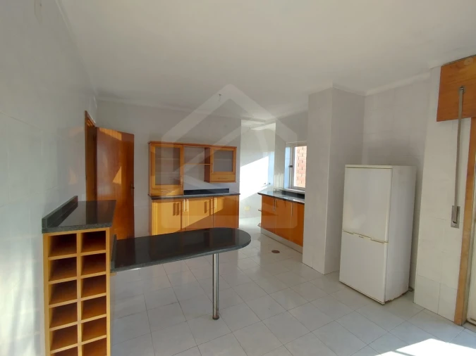 Apartamento T2 para Venda em O. Azeméis, Riba-Ul, Ul, Macinhata Seixa, Madail Foto 7