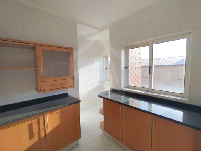 Apartamento T2 para Venda em O. Azeméis, Riba-Ul, Ul, Macinhata Seixa, Madail Foto 10