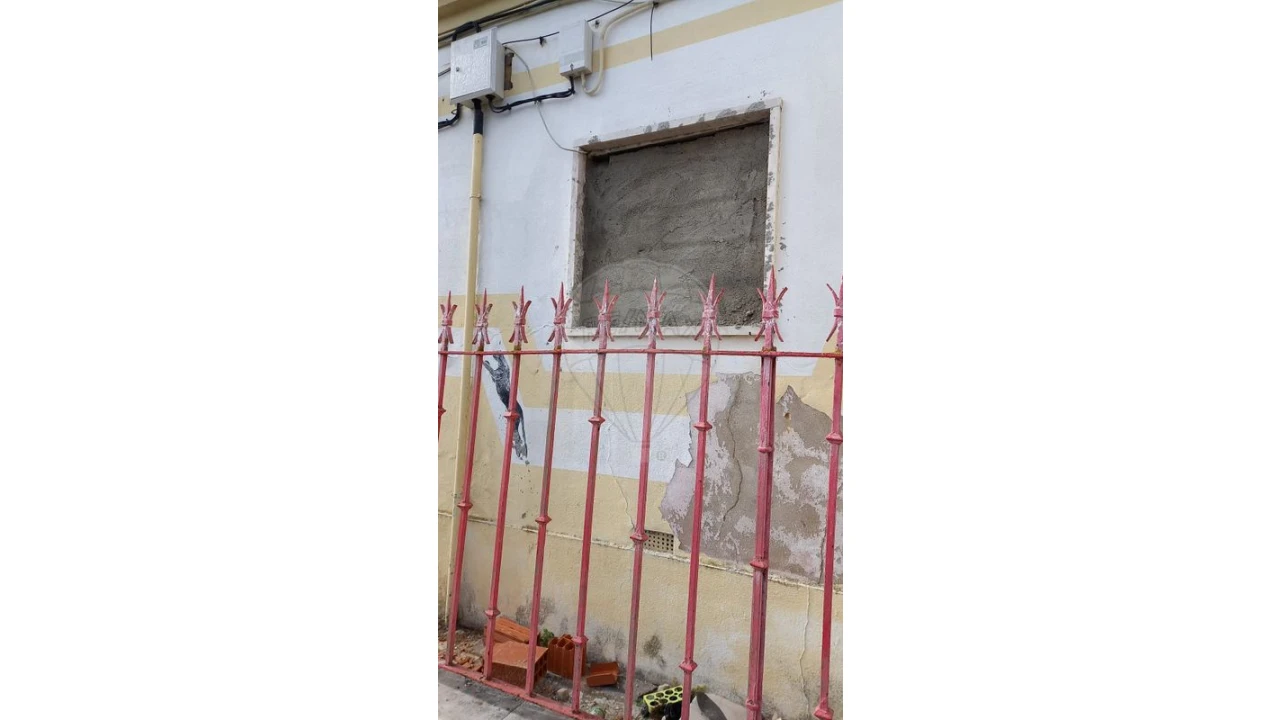 Moradia T2 para Venda em Campolide Foto 6